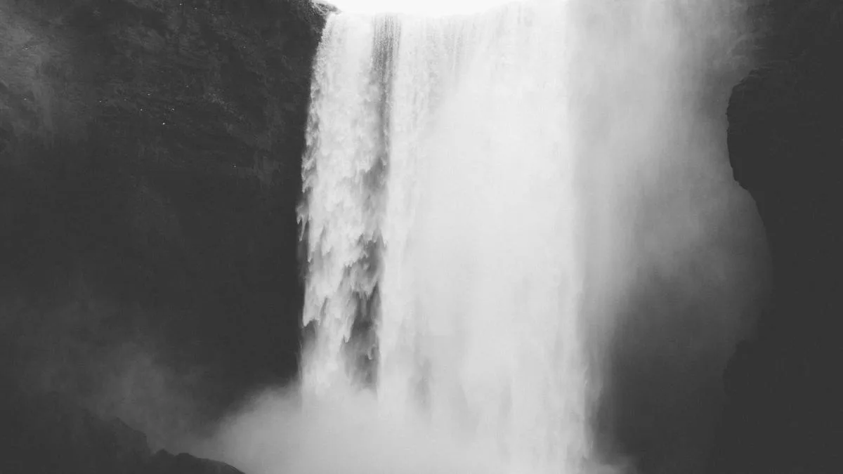 Best IPTV for UK Users: UK Streaming Insights, Setup & Buying Tips (2026) — IPTV streaming guide cover image